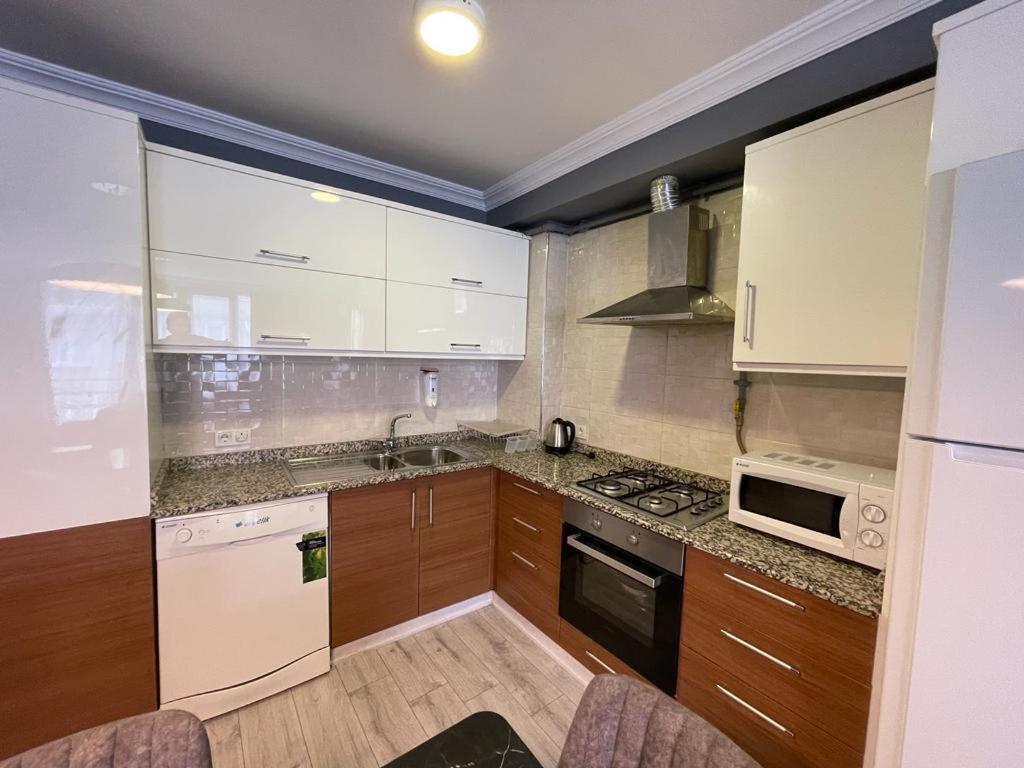 Center Apartment イスタンブール エクステリア 写真